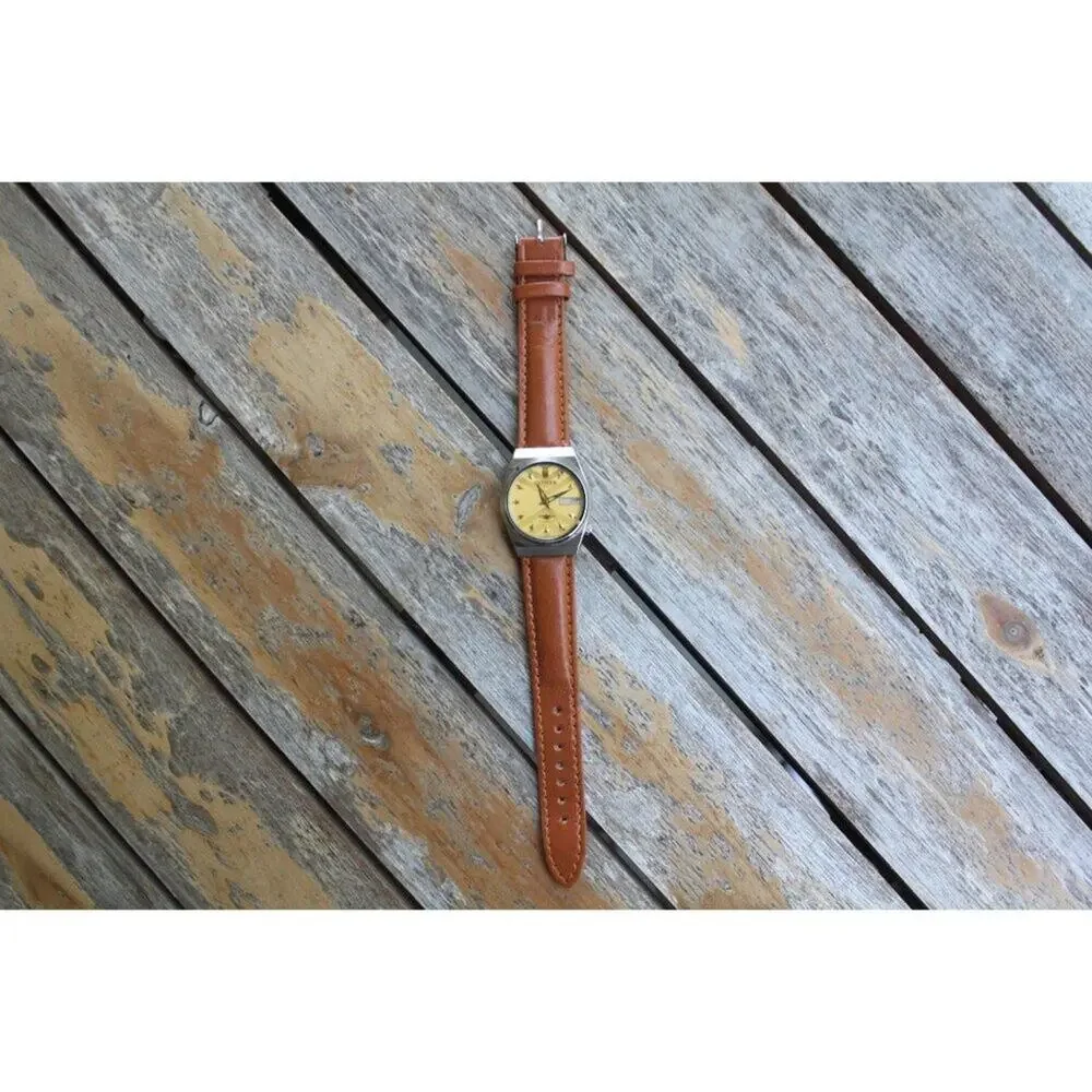 Vintage 1974 Citizen Automatic Mens Silver Watch W/daydate & Gold accents